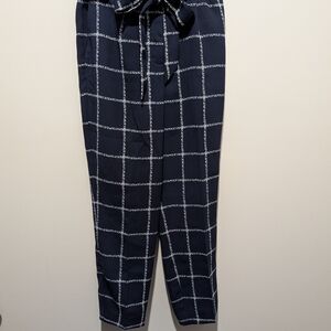 Express women's Size 4R Polyester High Rise Belted Ankle Pant